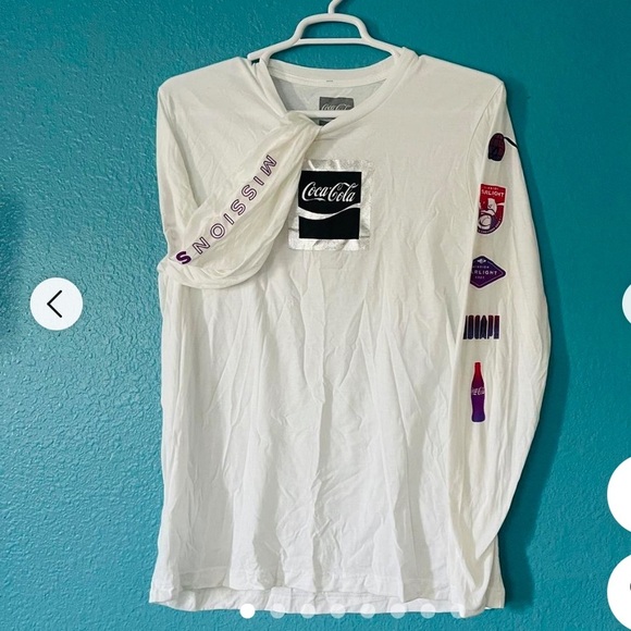 Vintage Ultra Rare Coca Cola Starlight Space 2022 Tee Top T-shirt White … - Picture 3 of 16
